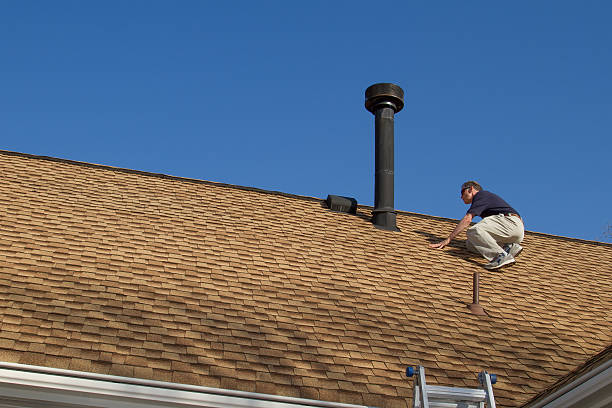 Best Roof Maintenance and Cleaning  in La Luz, NM